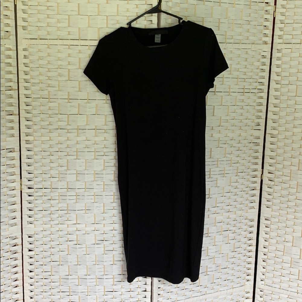Black Bodycon Dress with Open Back